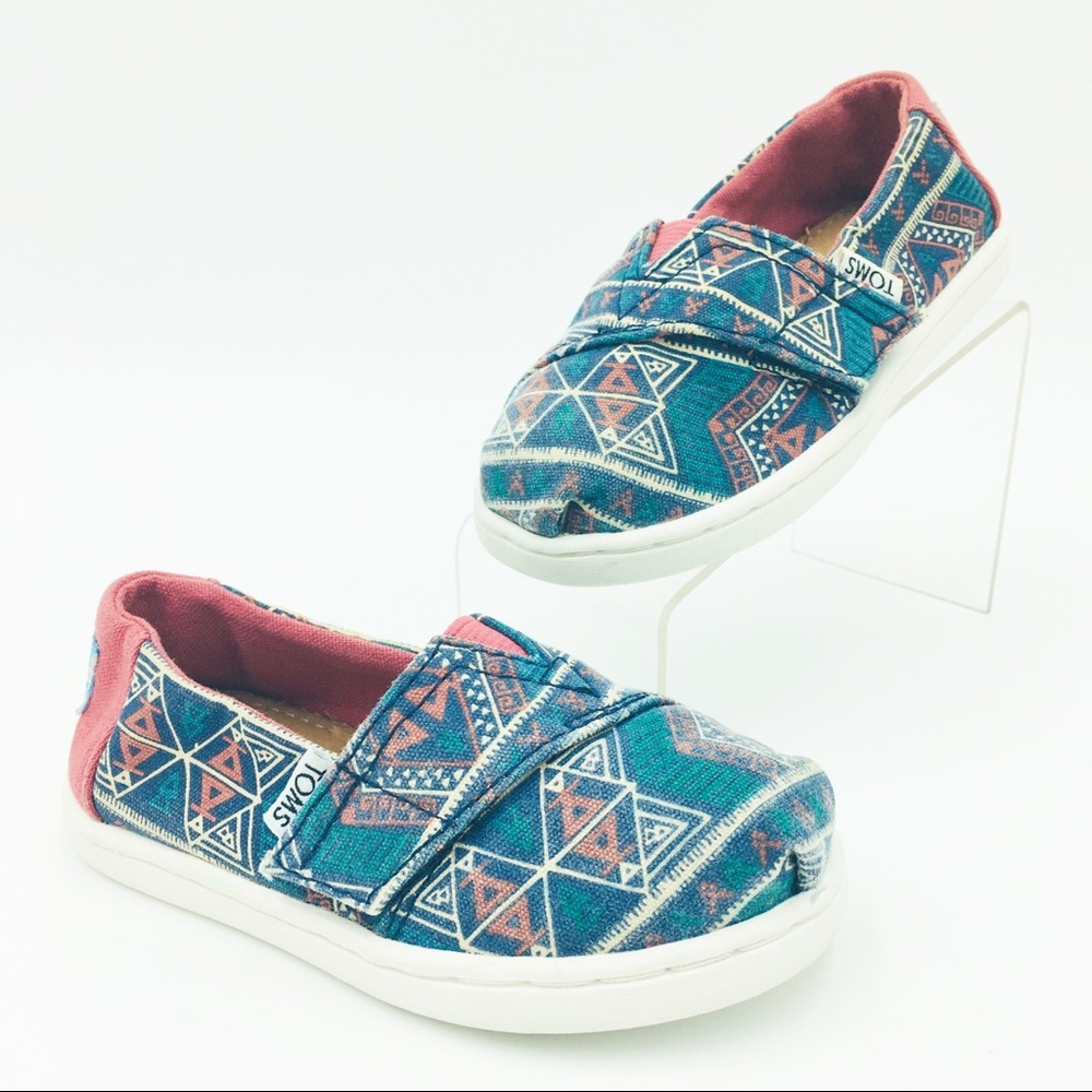 TOMS Tribal Slip-On Loafers Toddler SizE 6